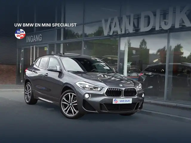 BMW X2 sDrive18i High Exe M Sport Pano.Dak Comfort Access
