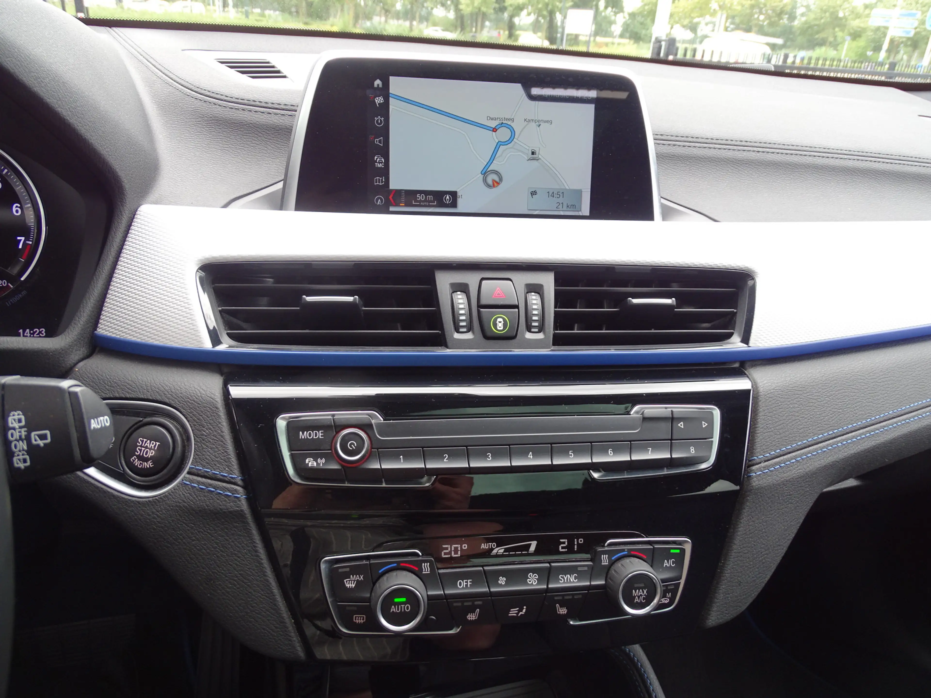 BMW X2 sDrive18i High Exe M Sport Pano.Dak Comfort Access — photo 28