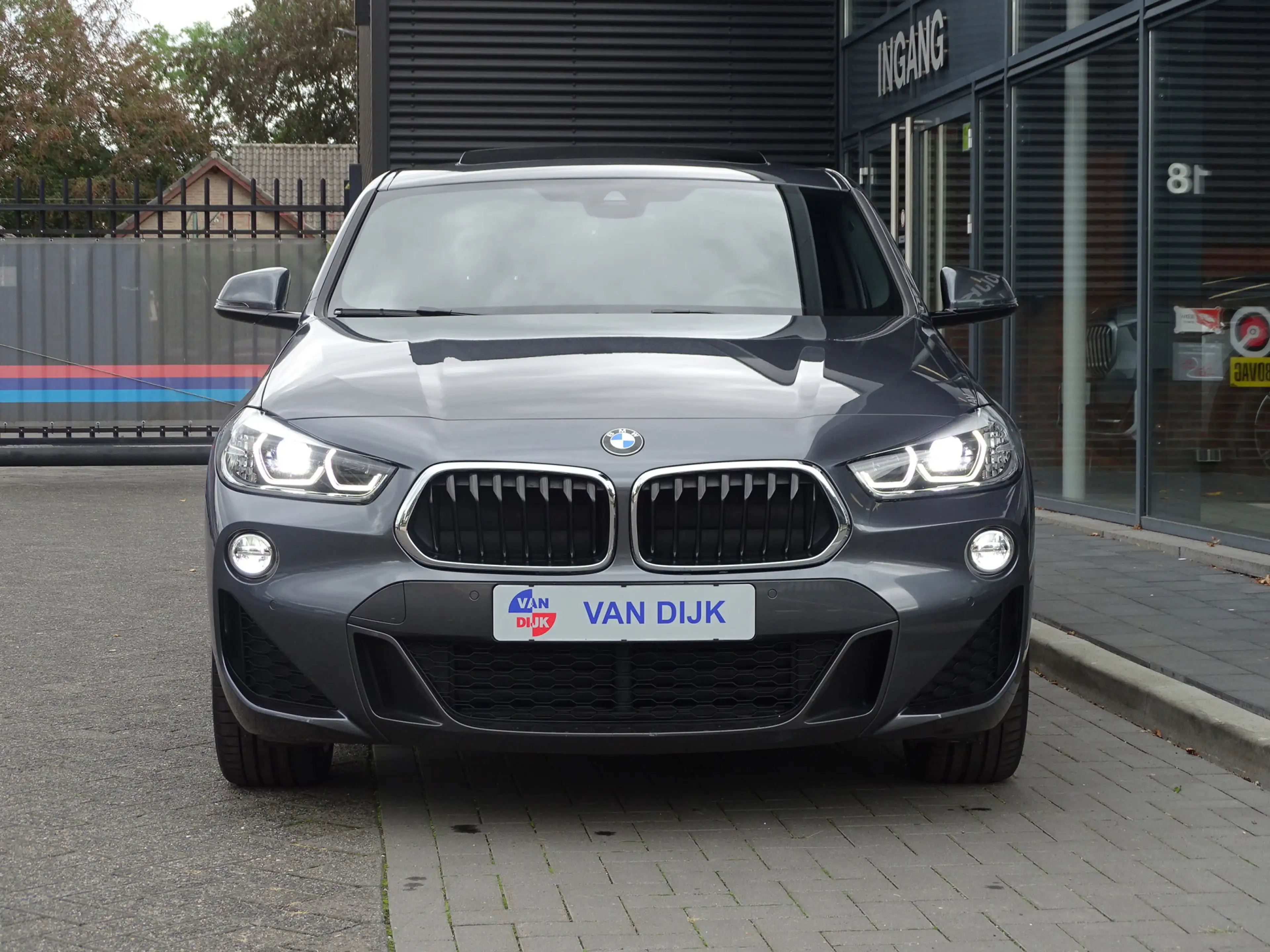 BMW X2 sDrive18i High Exe M Sport Pano.Dak Comfort Access — photo 4