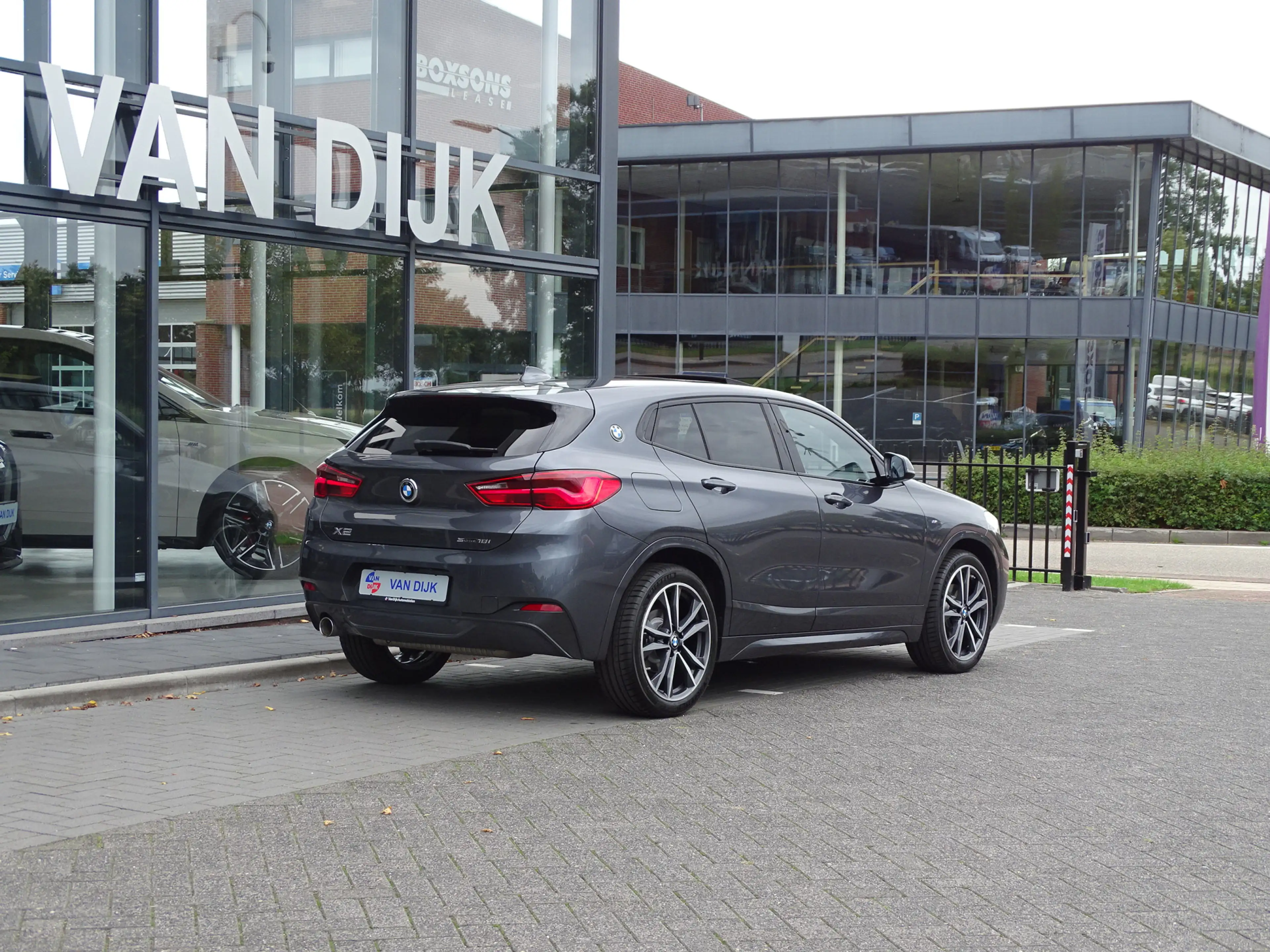 BMW X2 sDrive18i High Exe M Sport Pano.Dak Comfort Access — photo 43
