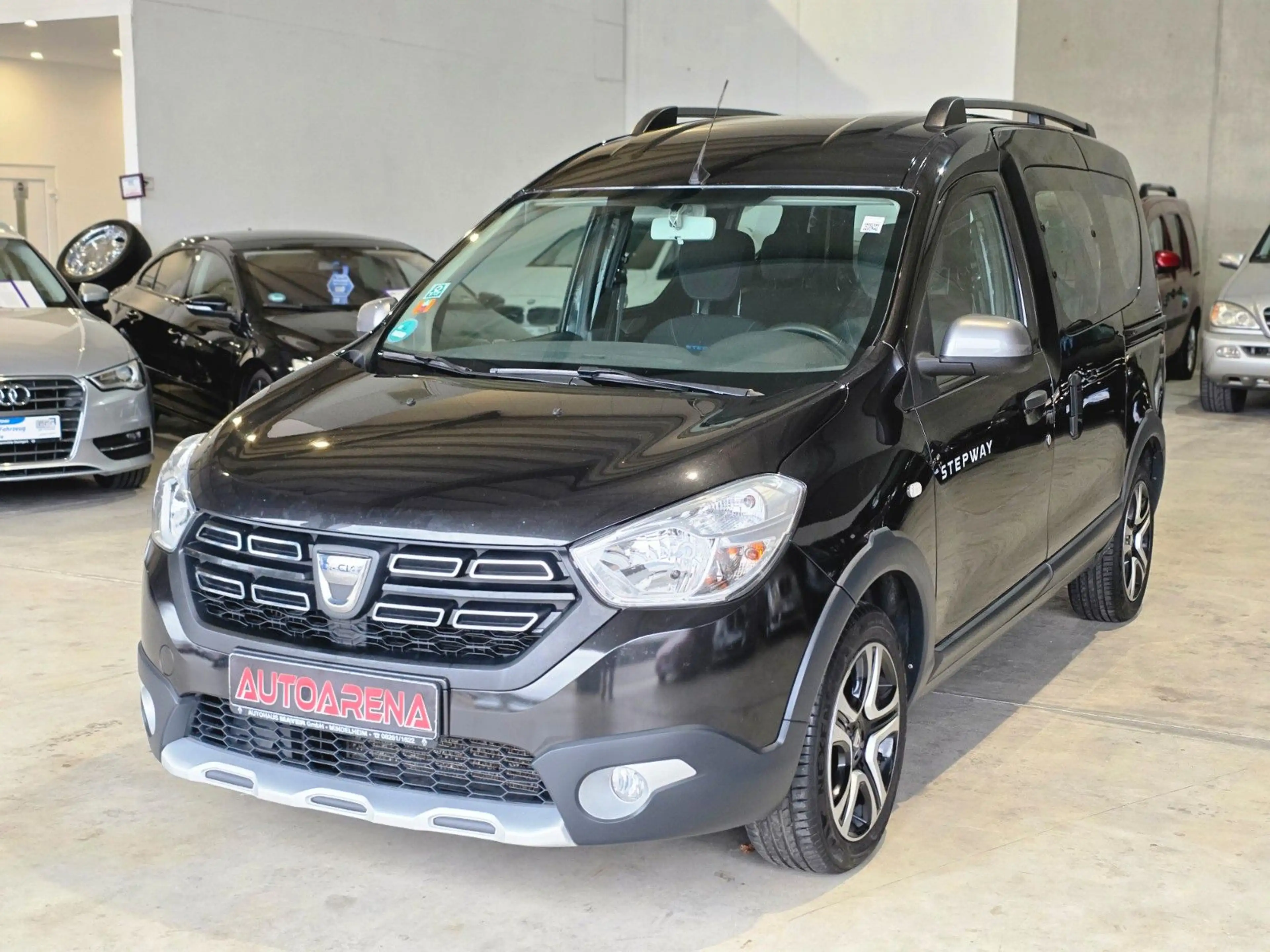 Dacia Dokker Stepway Plus 1.4|KAMERA|1.HAND|SHZ|NAVI — photo 2