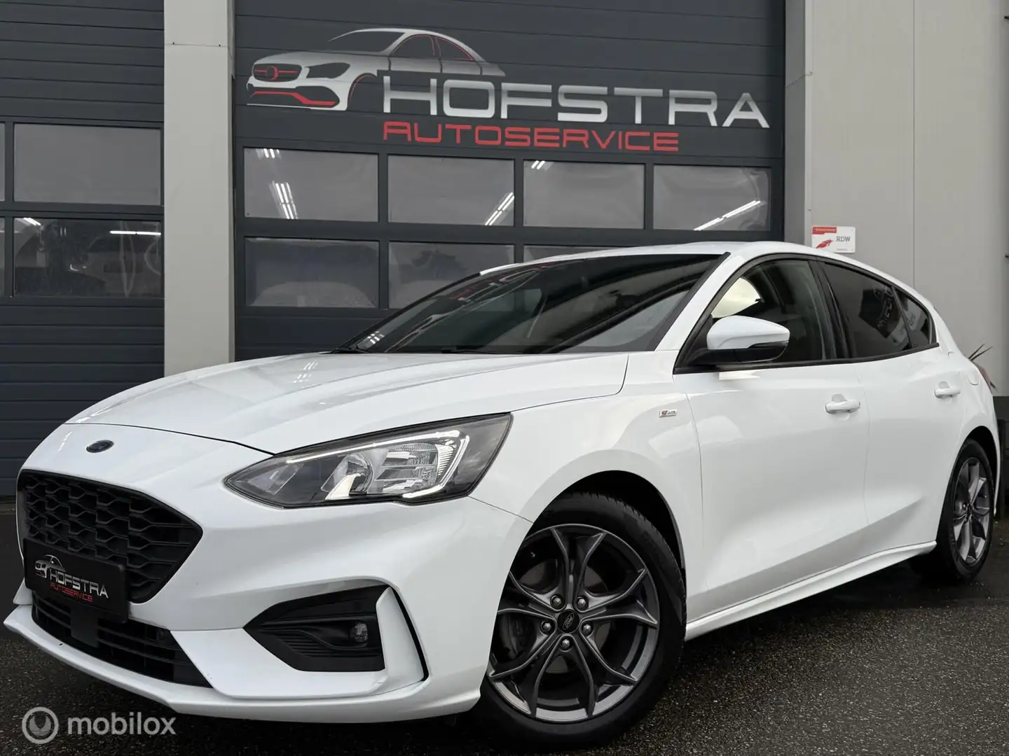 Ford Focus 1.0 EcoBoost Hybrid ST Line B&O Winterpack Trekhk Blanc - 1