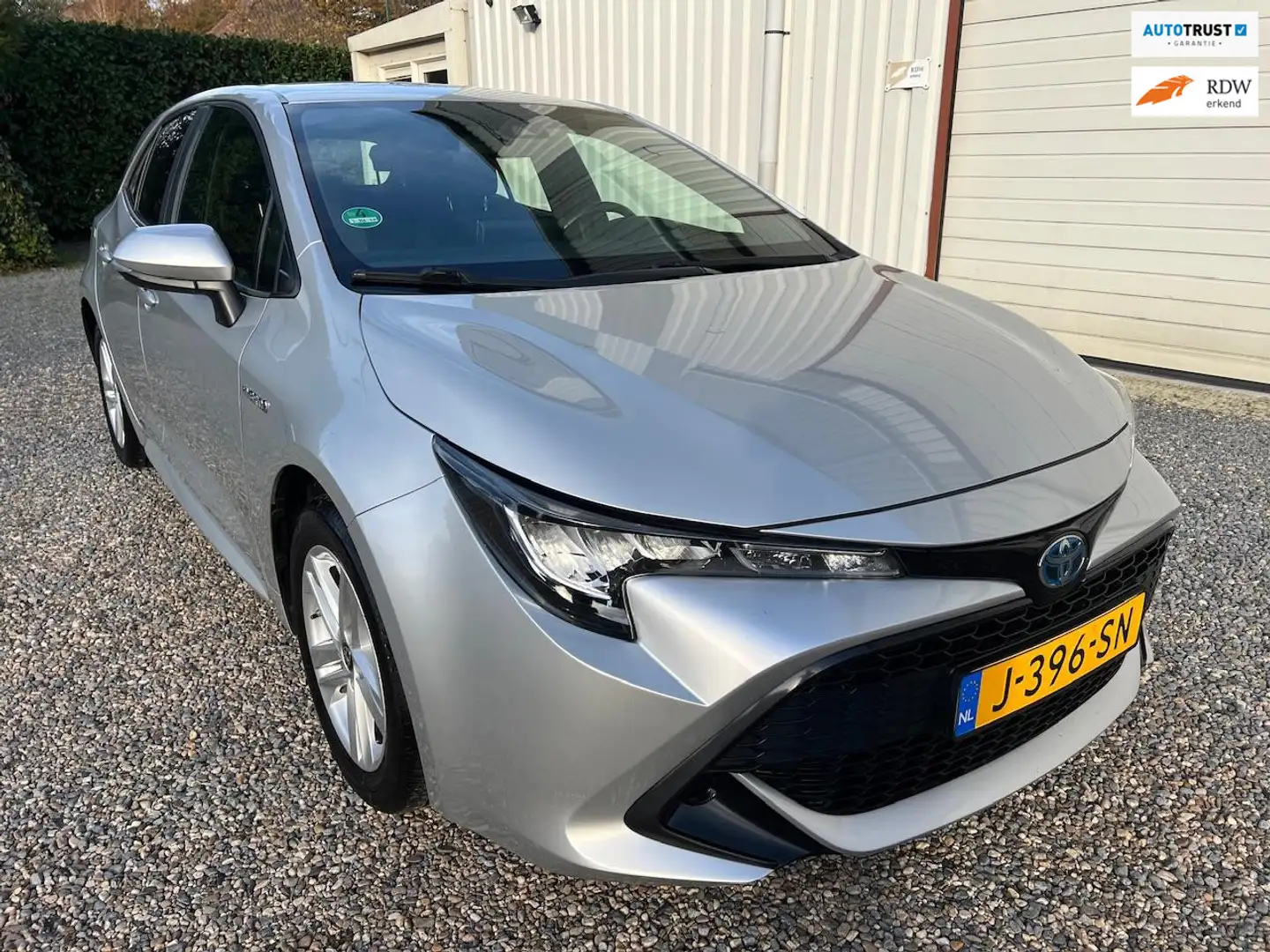 Toyota Corolla 1.8 Hybrid Active CRUISE.NAVI.NAP! Gris - 1