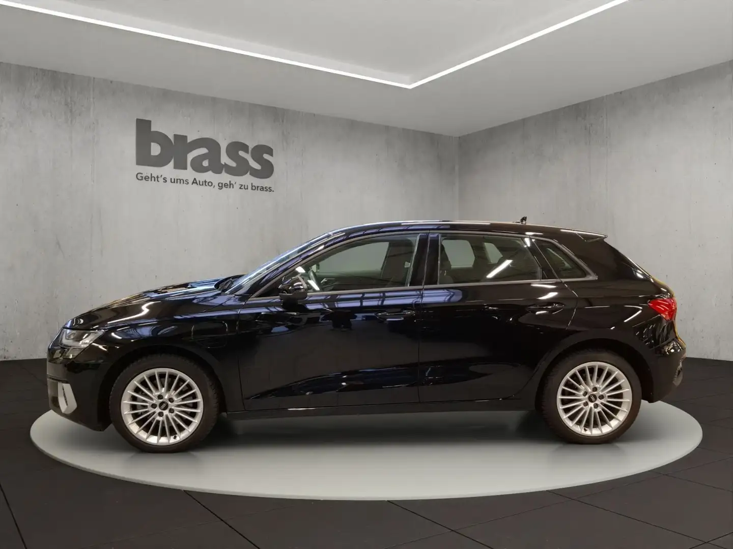 Audi A3 TFSI e Advanced 40 e 150(204) kW(PS Schwarz - 2