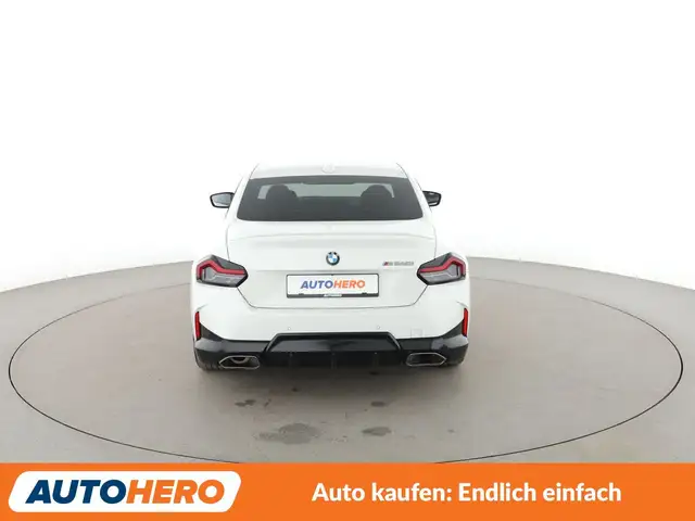 BMW M2 view 5