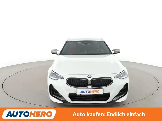 BMW M2 view 9