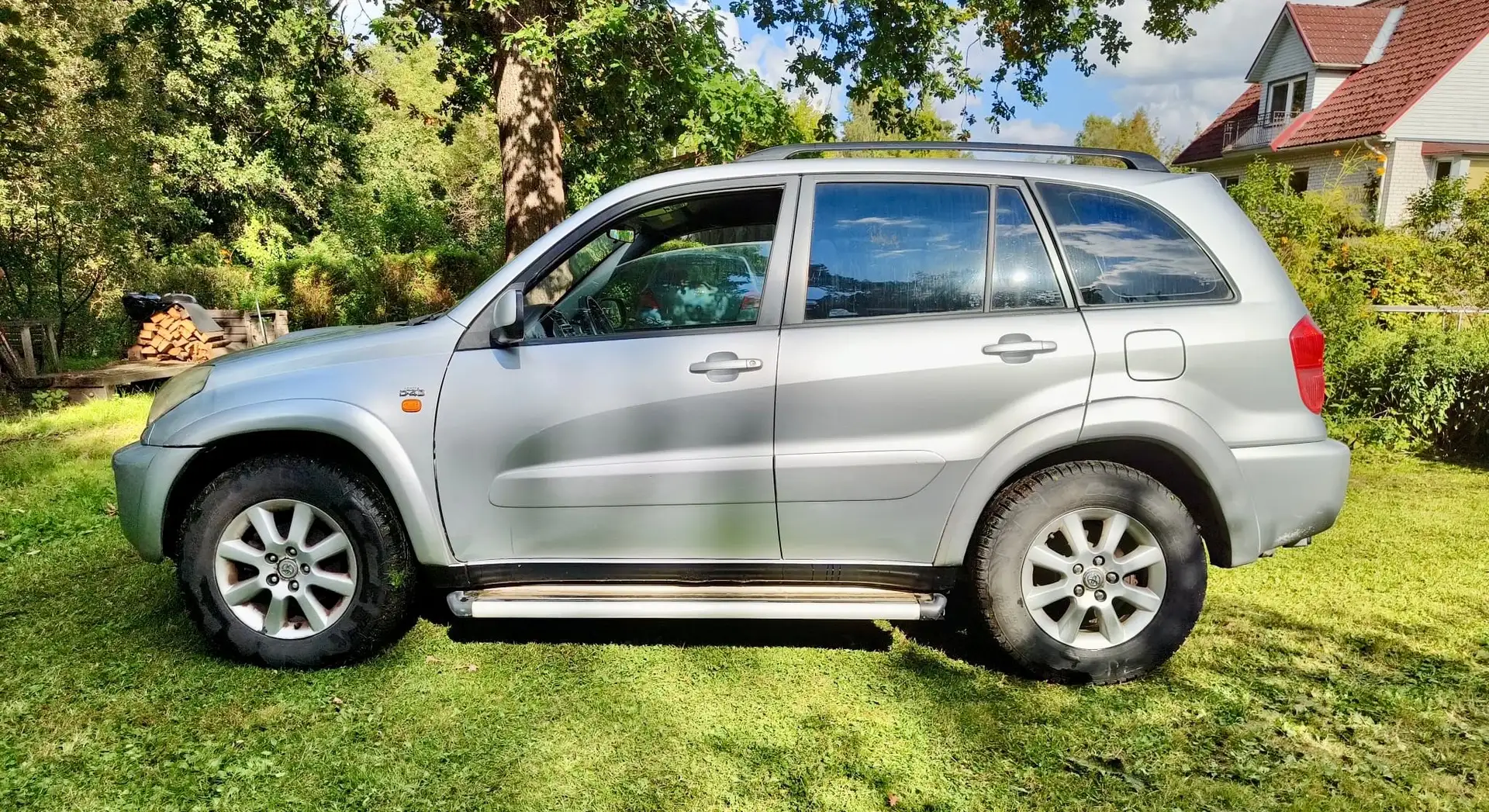 Toyota RAV 4 RAV 4 D-4D 4x4 Silber - 2
