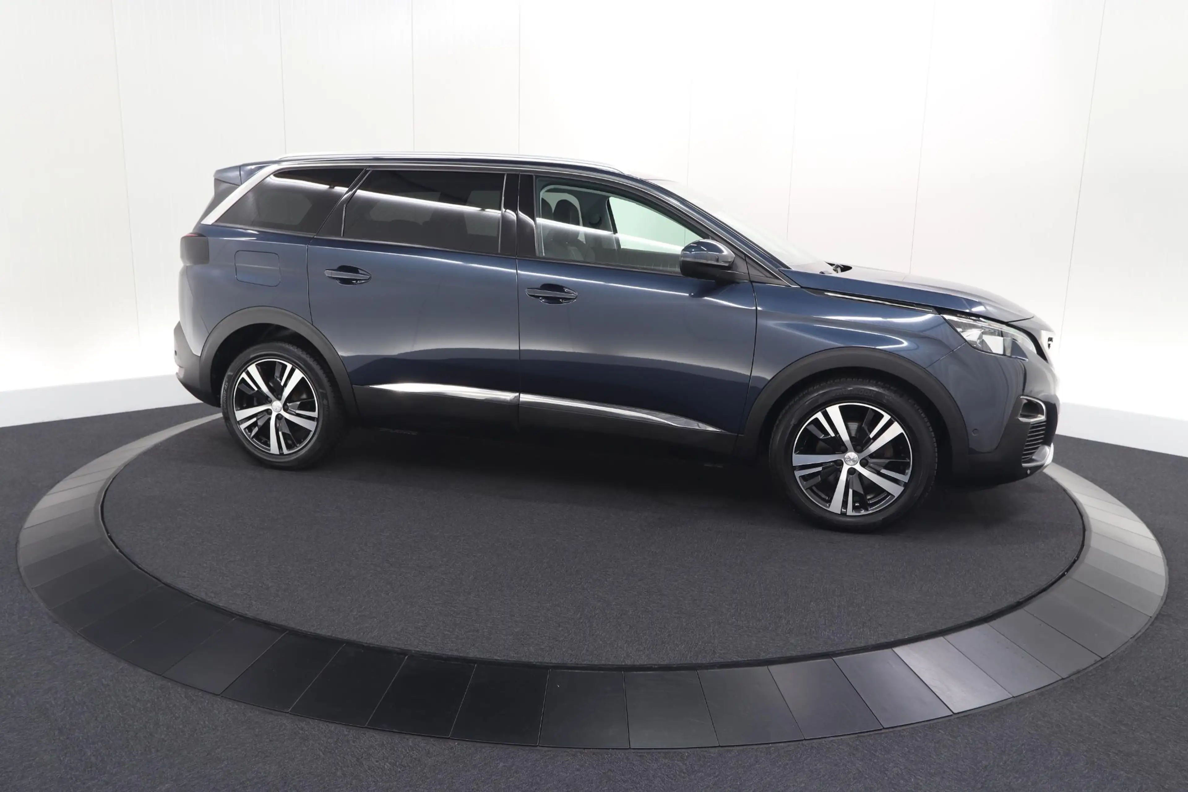 Peugeot 5008 PureTech 130 EAT8 Crossway | Trekhaak | Camera | N — photo 4