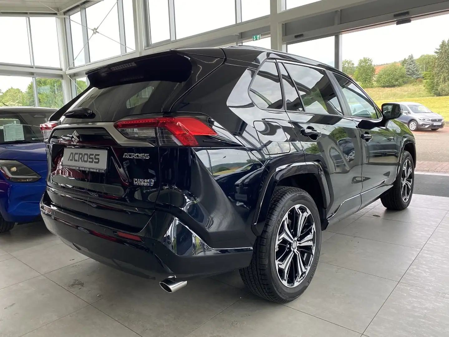 Suzuki Across 2.5 Comfort+ Plug-in Hybrid CVT NAVI, Allrad, ACC Schwarz - 2
