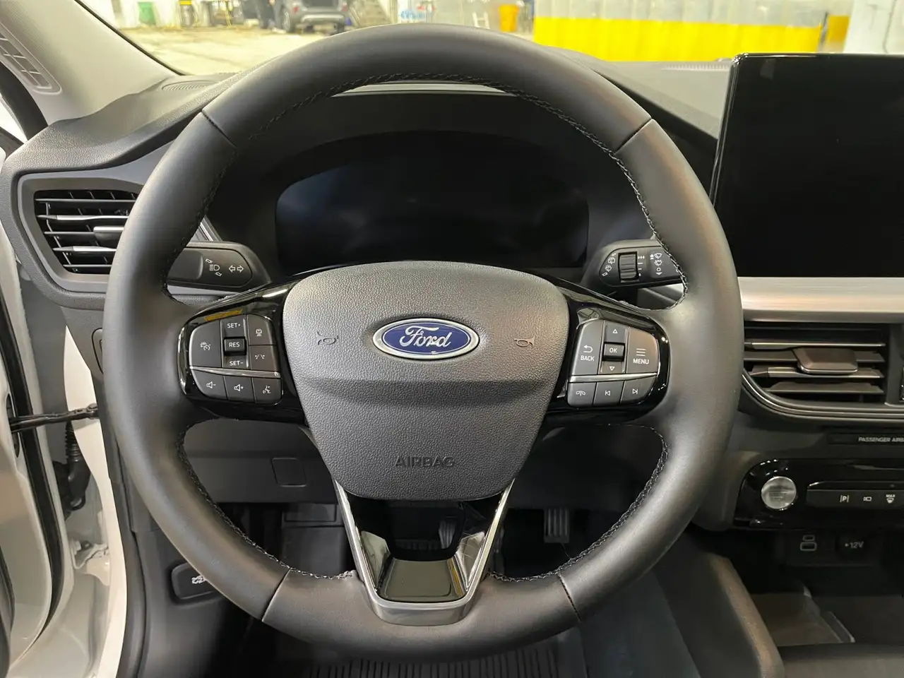 Ford Escape снимка Ford Escape
