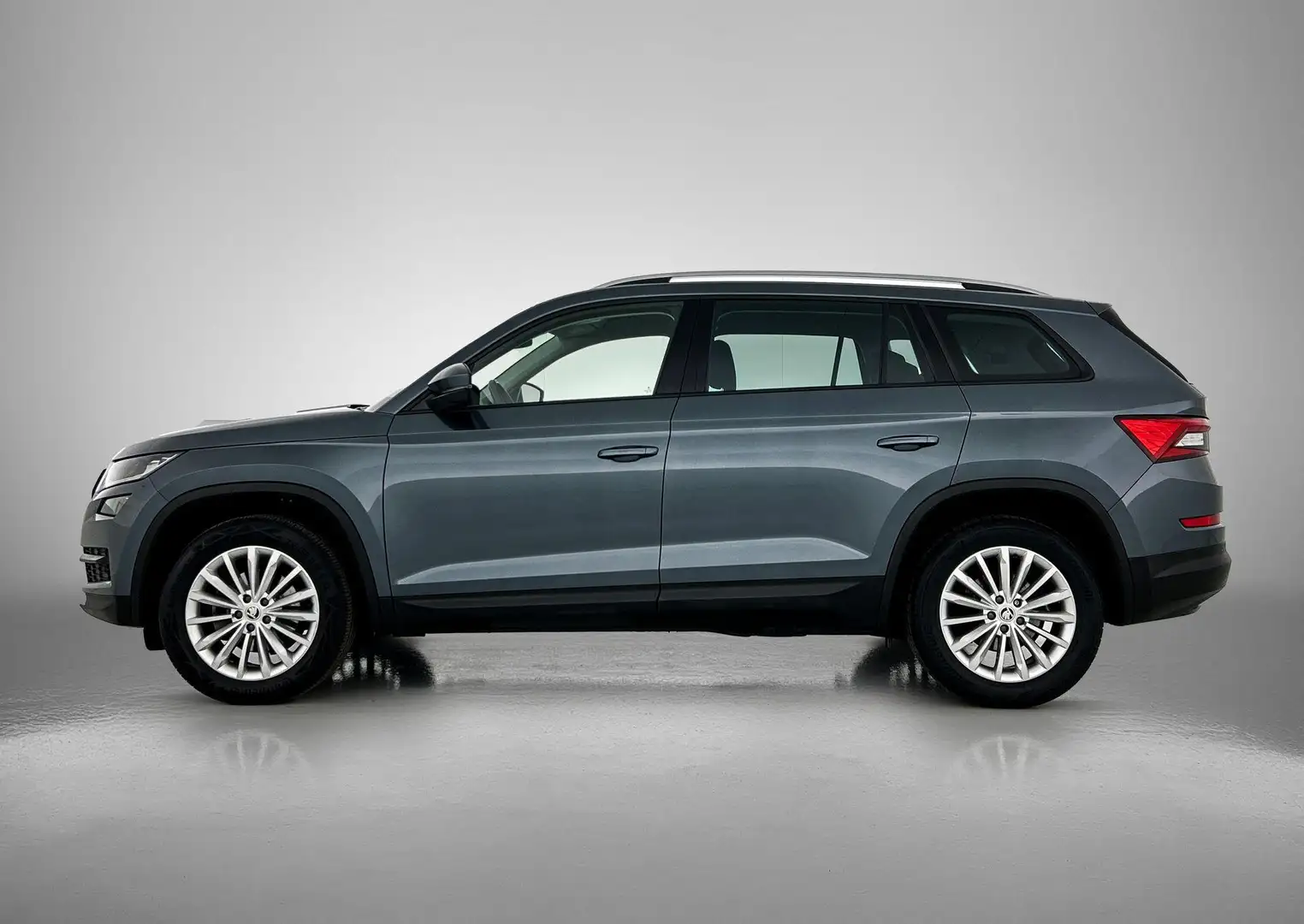 Skoda Kodiaq 1.5 TSI Ambition 7p. Grijs - 2