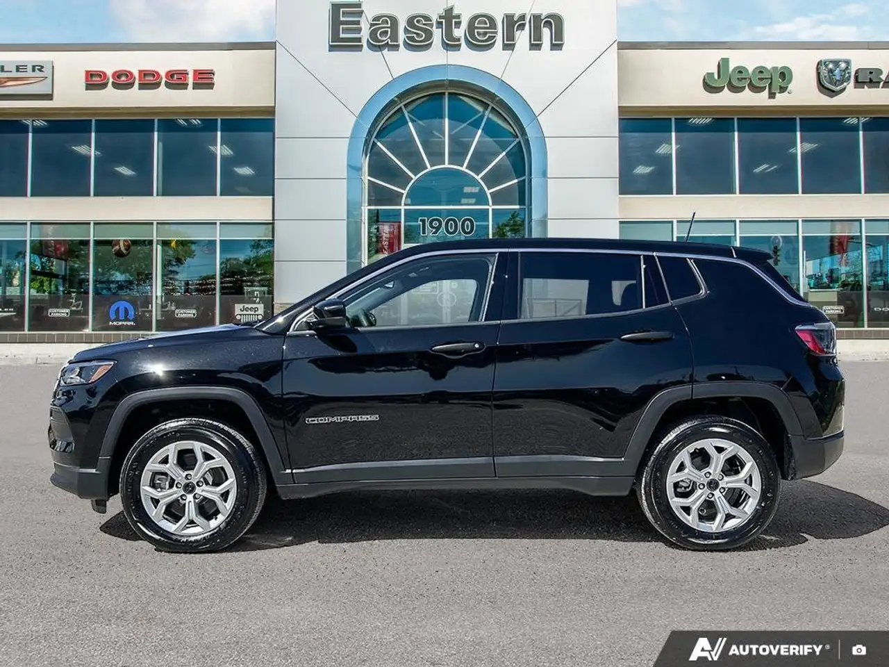 Jeep Compass снимка Jeep Compass