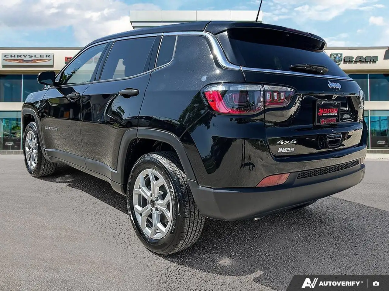 Jeep Compass снимка Jeep Compass