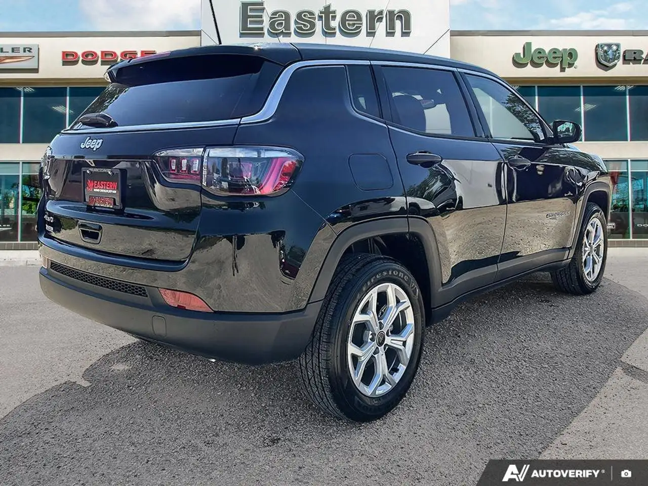 Jeep Compass снимка Jeep Compass