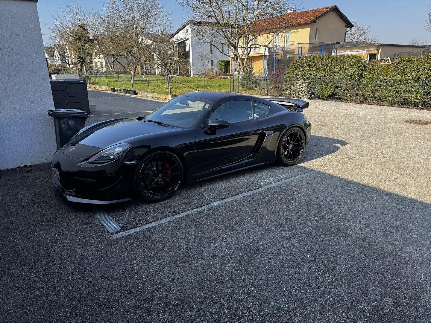 Porsche 718 Schwarz - 2