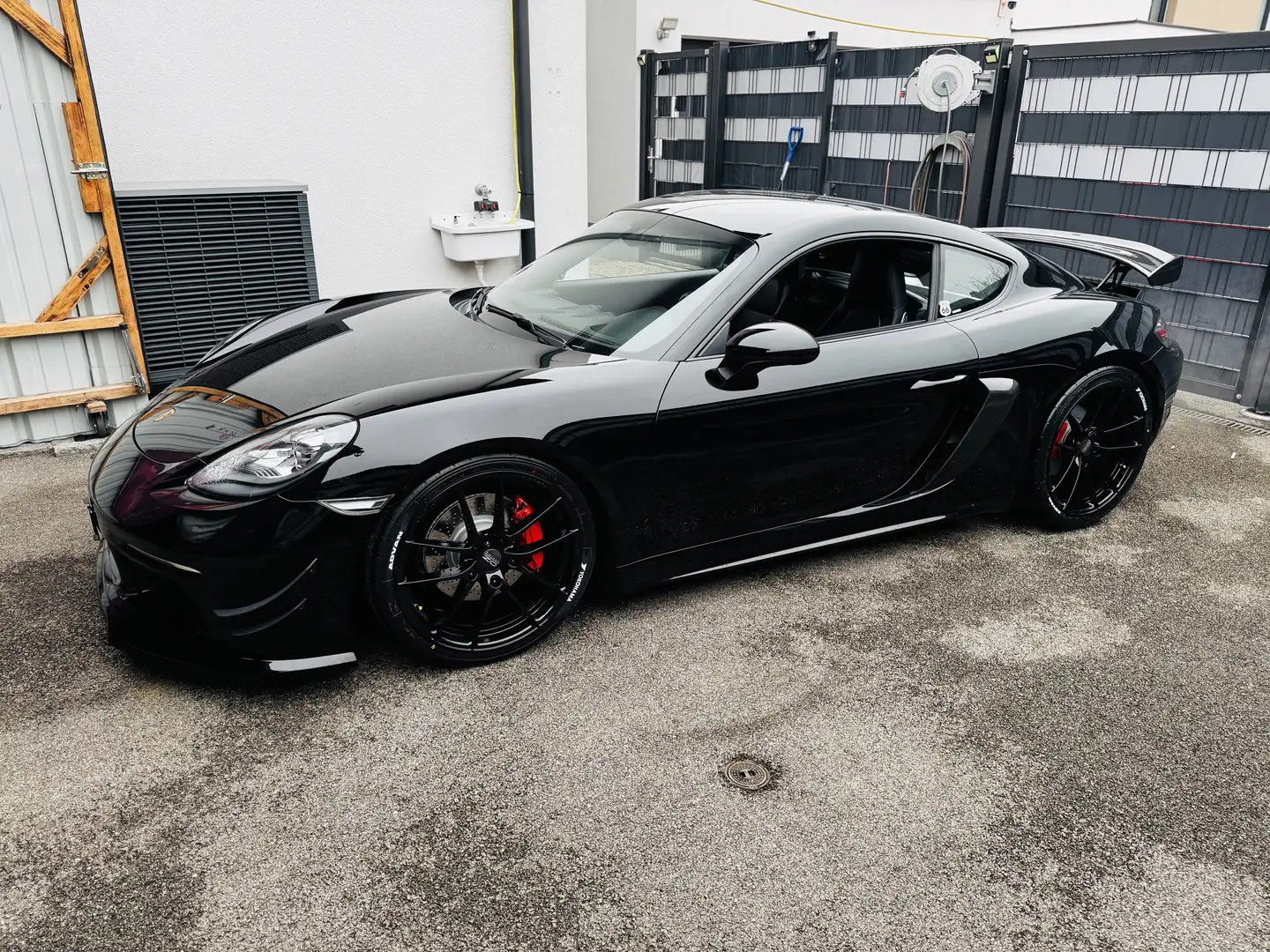 Porsche 718 Schwarz - 1