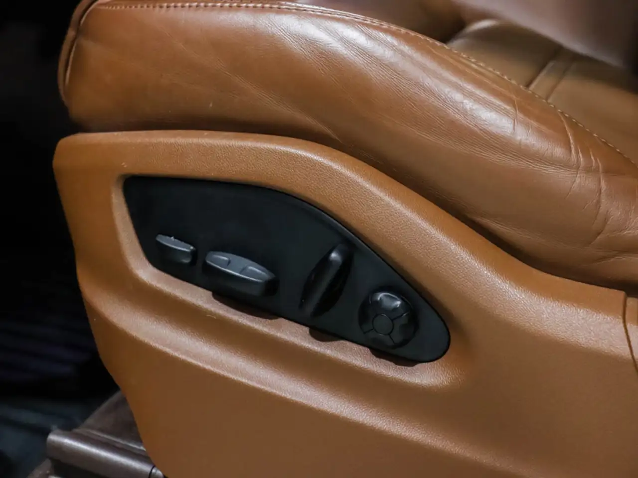 Porsche Cayenne снимка Porsche Cayenne