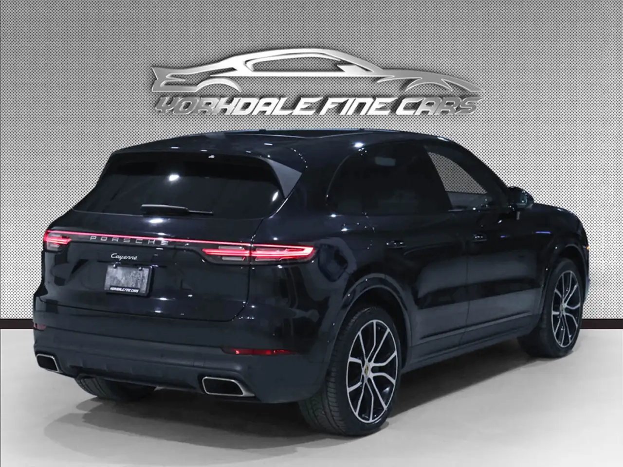 Porsche Cayenne снимка Porsche Cayenne