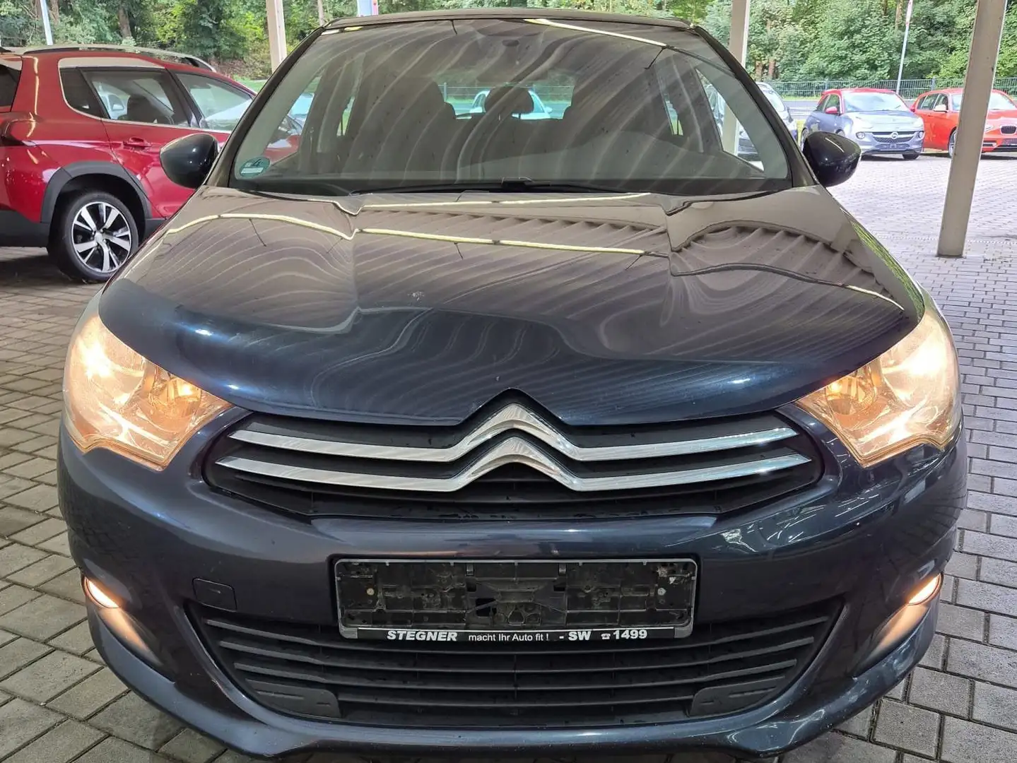 Citroen C4 Tendance Blau - 2