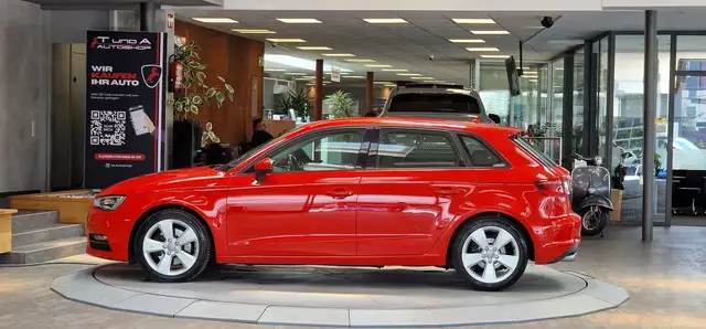 Audi A3 view 4