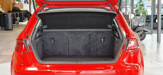 Audi A3 view 9