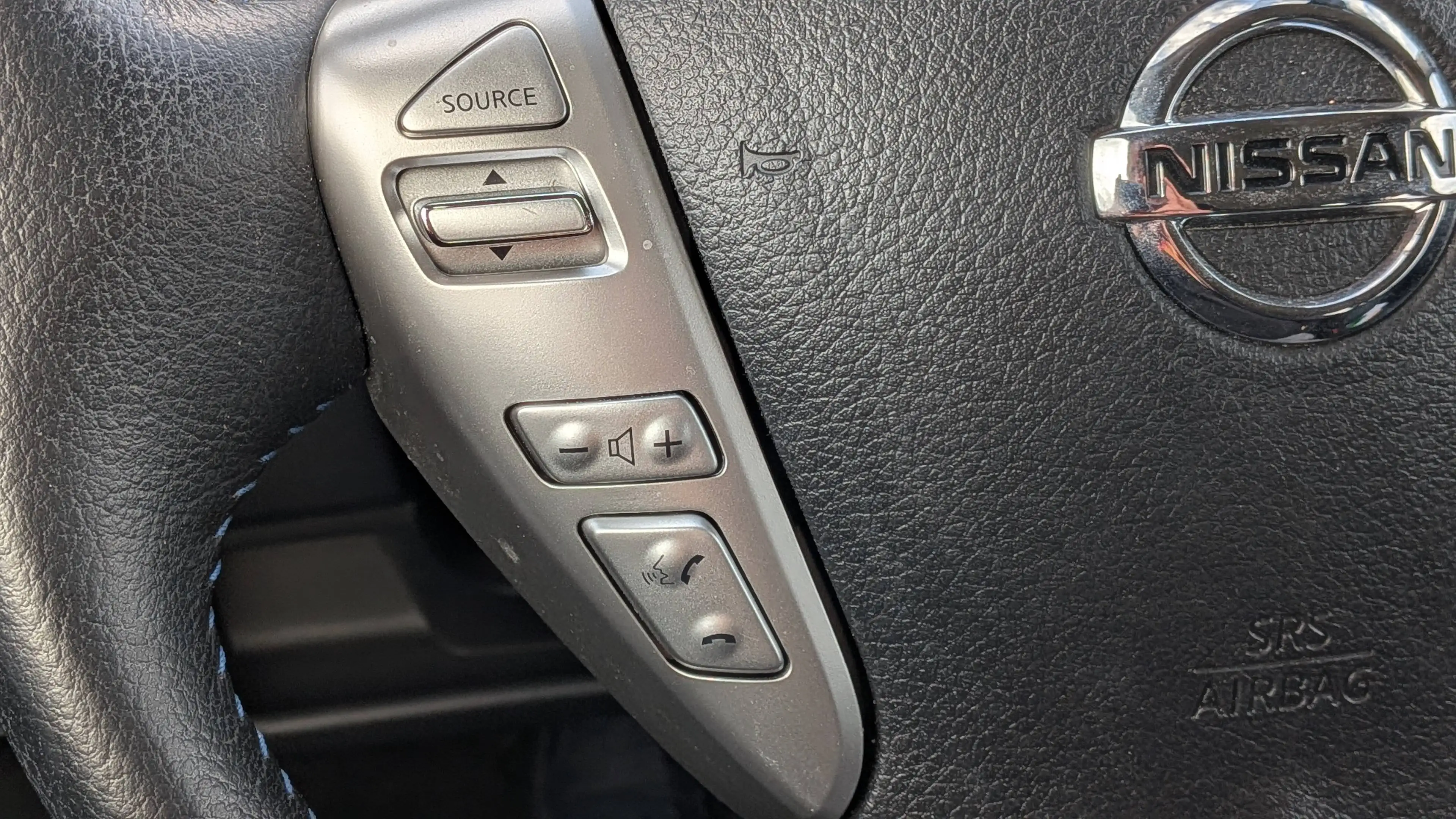 Nissan Note Note 1.2 DIG-S CVT n-tec *Park Boy vorne + hinten, Navi, SHZ* — photo 9