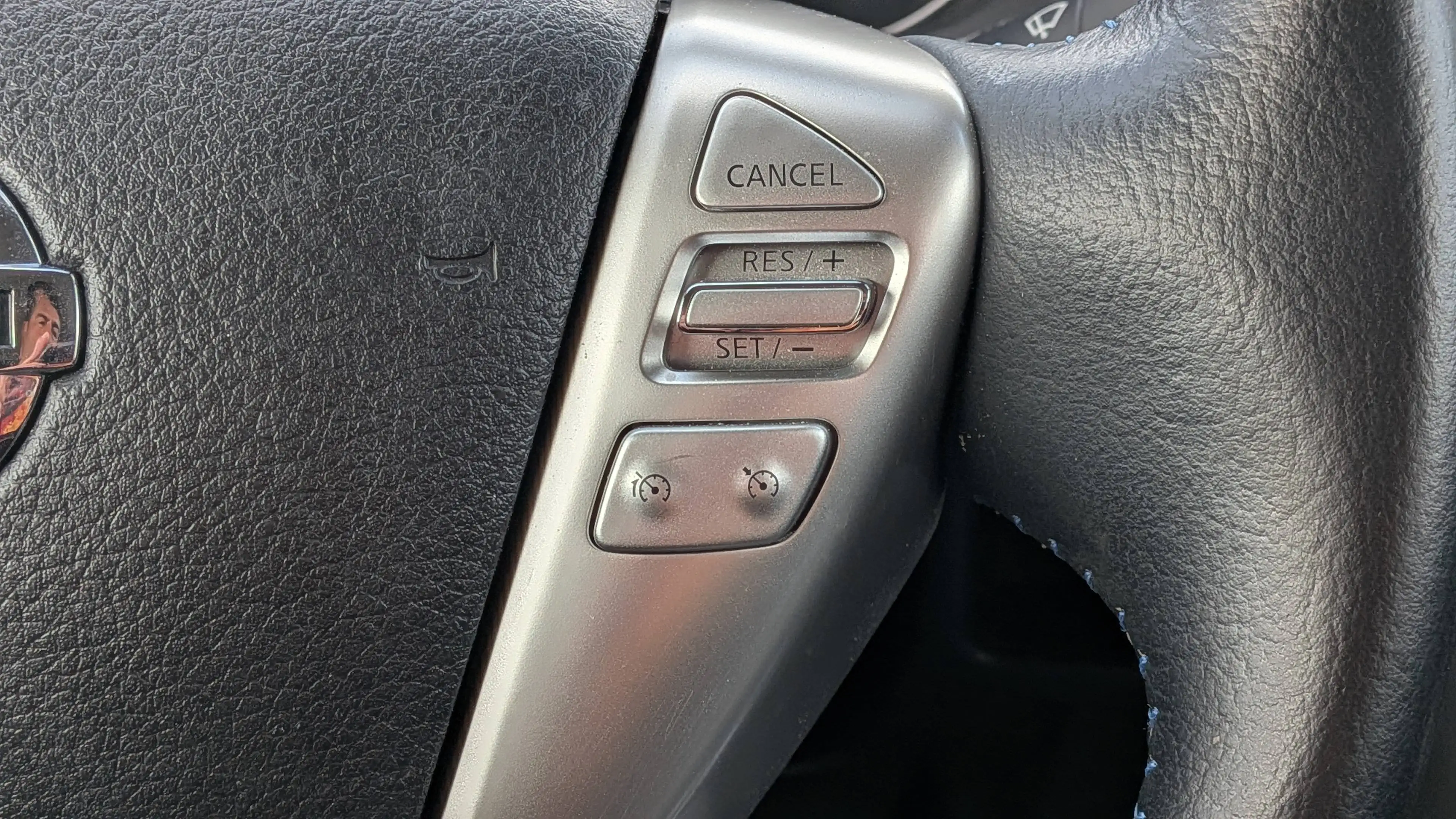 Nissan Note Note 1.2 DIG-S CVT n-tec *Park Boy vorne + hinten, Navi, SHZ* — photo 10