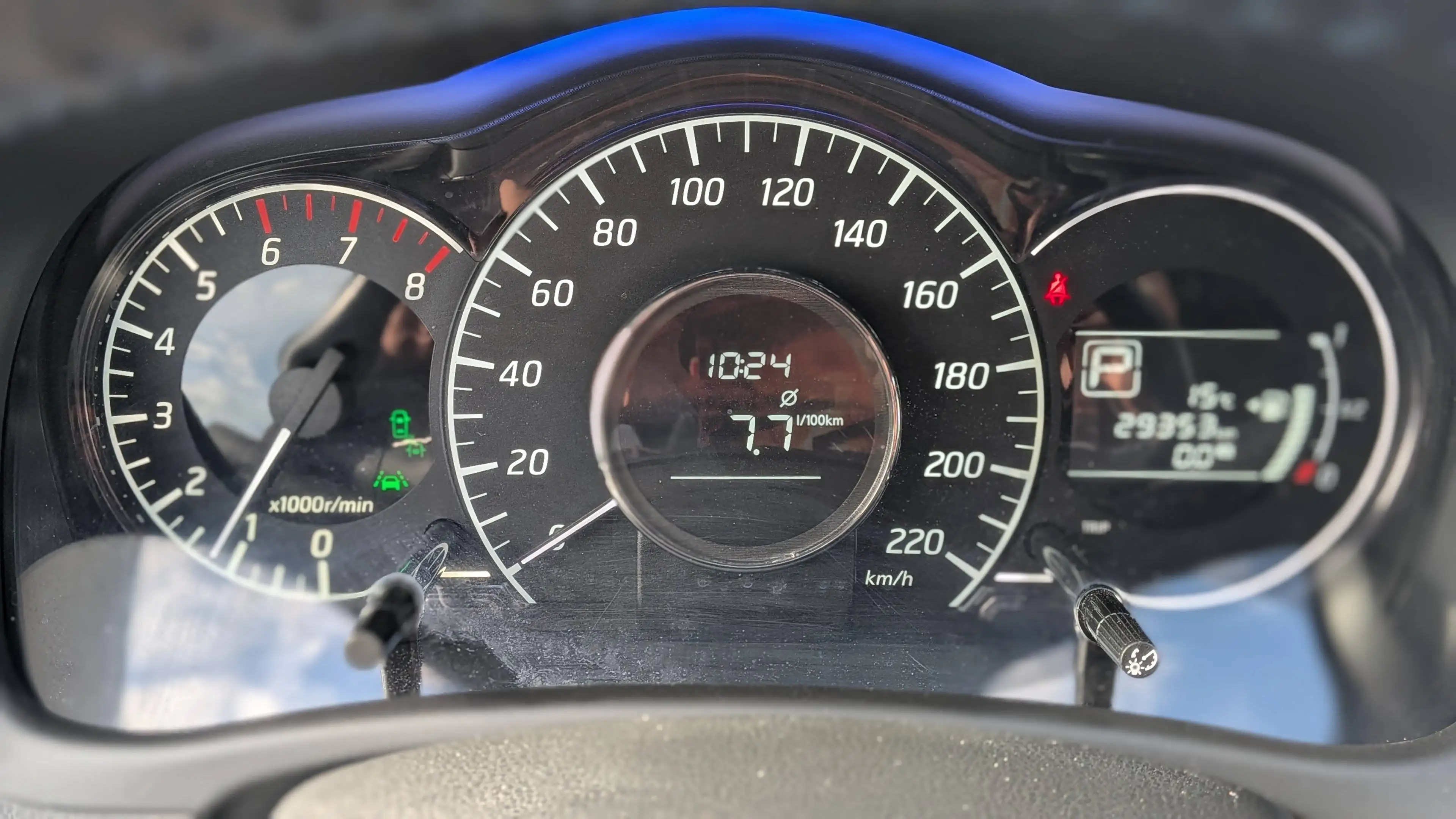 Nissan Note Note 1.2 DIG-S CVT n-tec *Park Boy vorne + hinten, Navi, SHZ* — photo 8