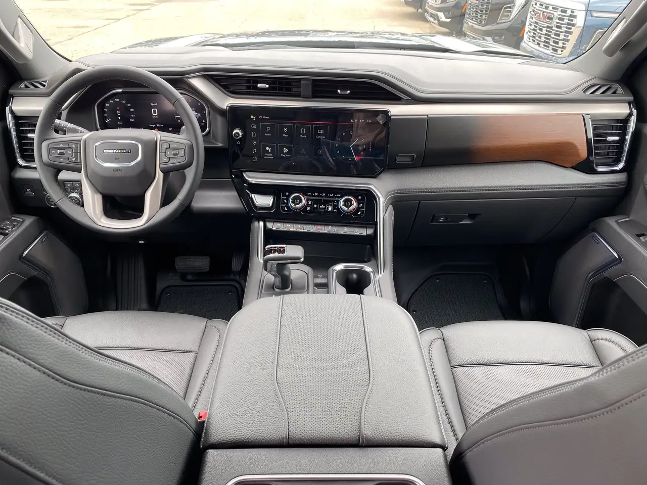 GMC Sierra 1500 снимка GMC Sierra 1500