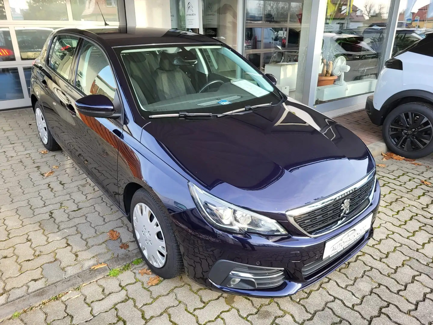 Peugeot 308 Active Blau - 1