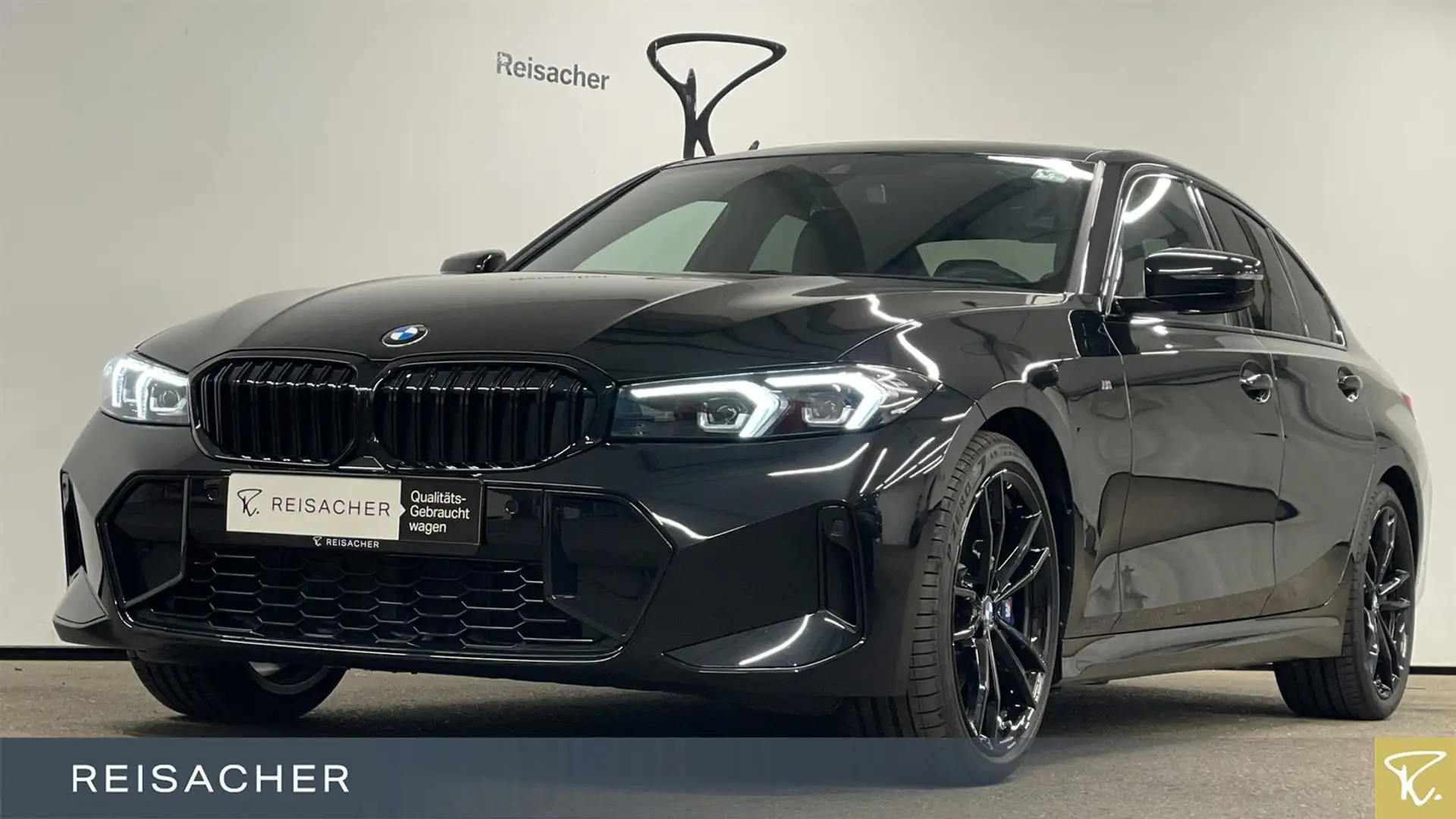 BMW 330 i A xDrive Lim M Sport GlasD RFK PDC HiFi 19" Schwarz - 1