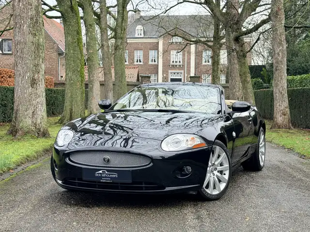 Jaguar XK 4.2 V8 Convertible / 75.000KM / XK SPECIALIST / YO