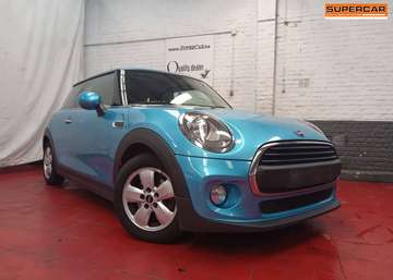 1.2i First * A/C * GPS * JANTE ALU * 195 X 48 MOIS