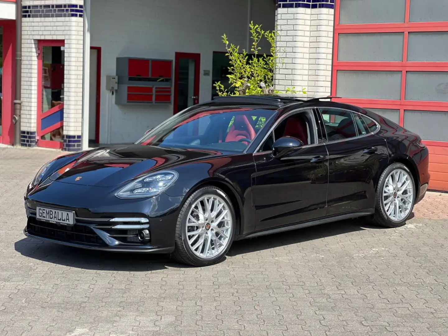 Porsche Panamera PANAMERA 4, SPORTABGAS, PANORAMA, HEAD-UP Noir - 1