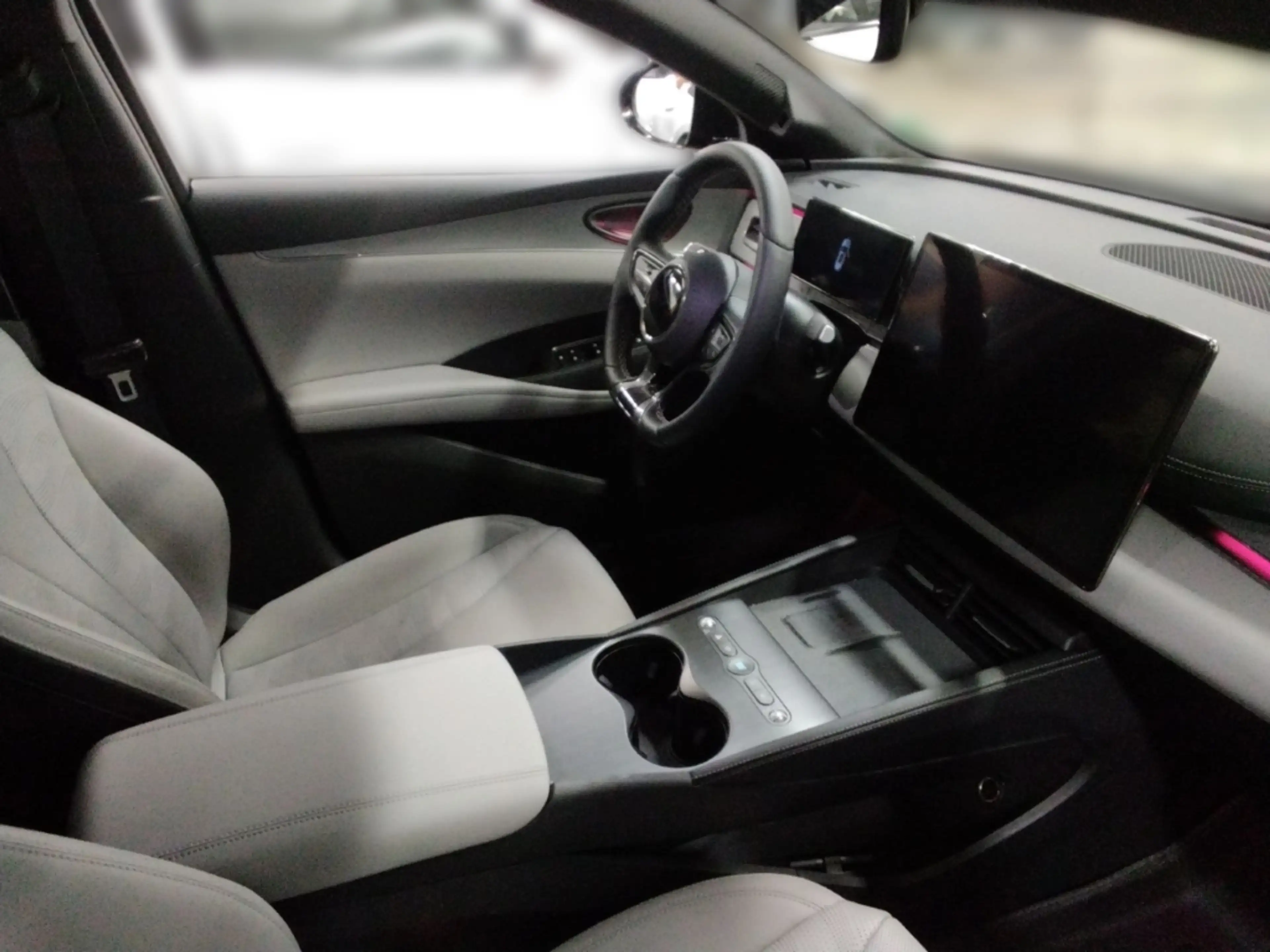 BYD Seal COMFORT PHEV 1.5 160KW NAVI,KLIMA,SITZHZG,CARPLAY — photo 5
