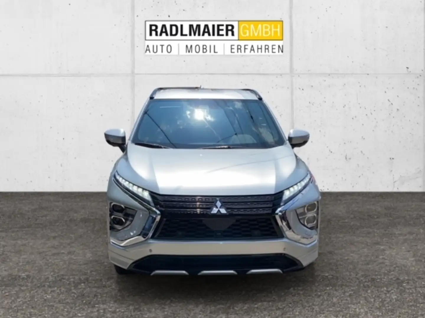 Mitsubishi Eclipse Cross PHEV Select – Allrad, Automatik, Top-Preis! Silber - 1