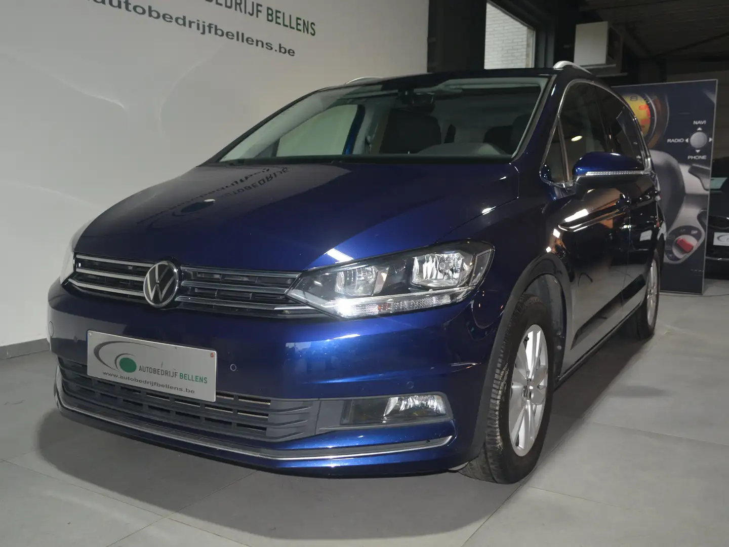 Volkswagen Touran Touran 1.5 TSI ACT OPF DSG Highline Blauw - 2