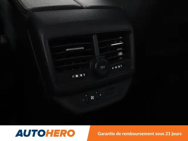 Peugeot 5008 view 14