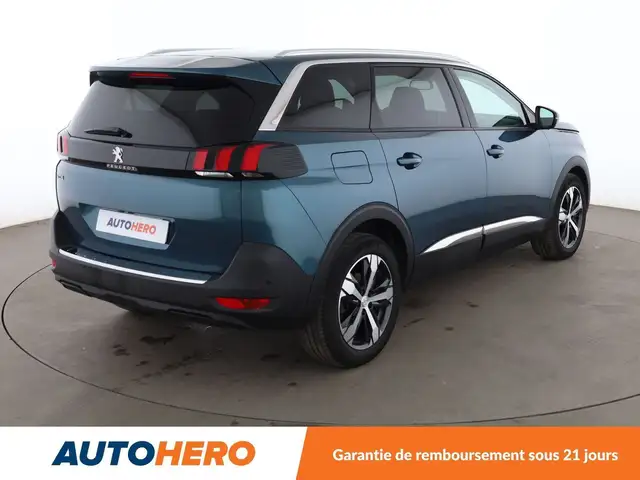 Peugeot 5008 view 6