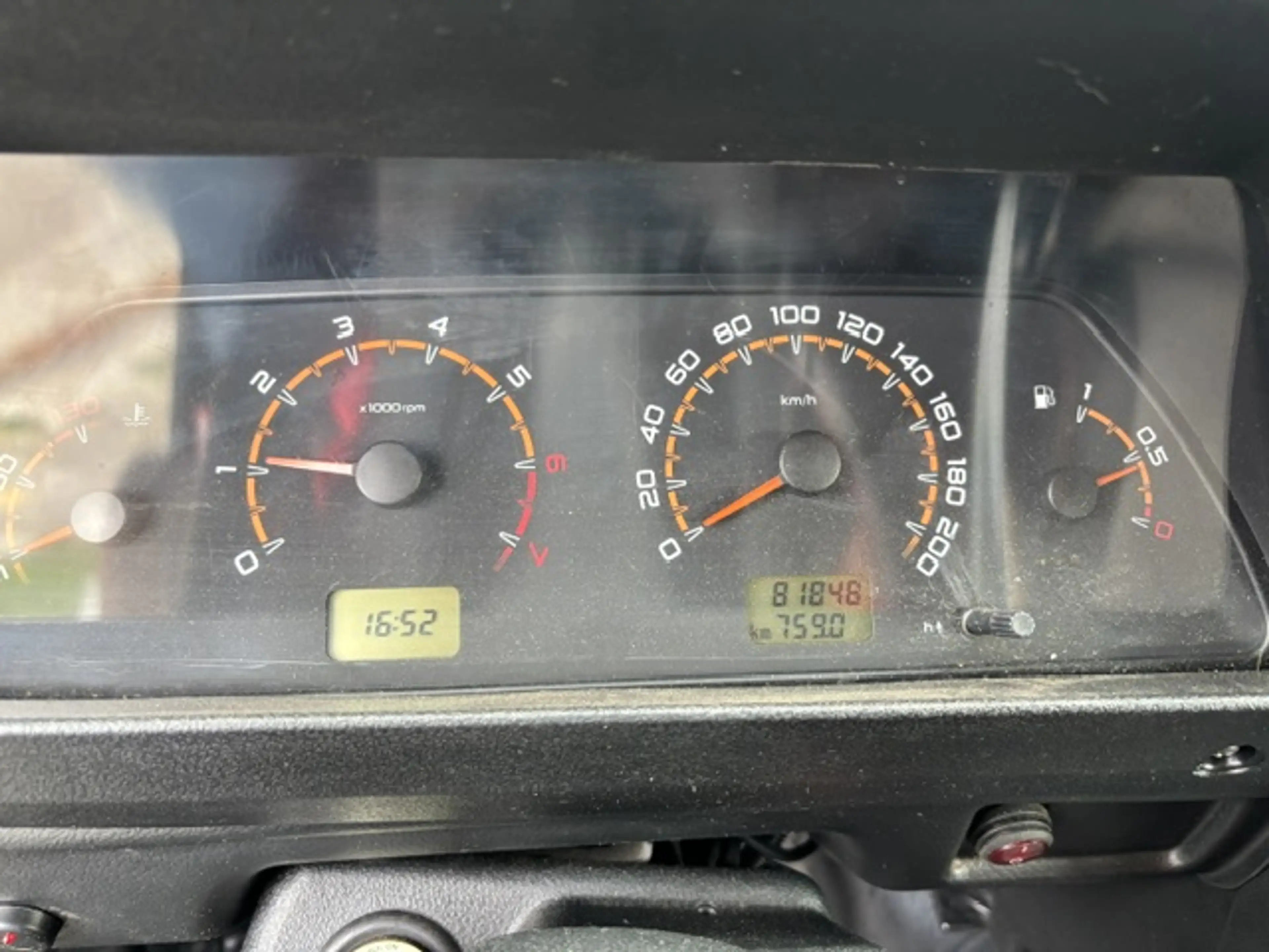 Lada Niva Niva 1.7i — photo 12