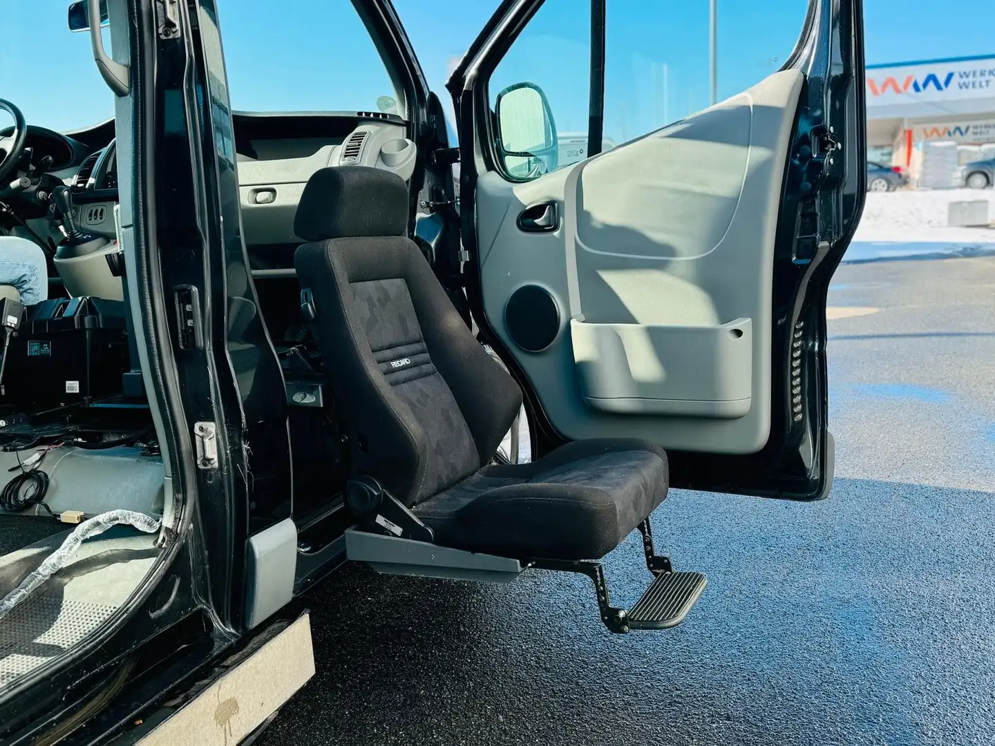 Opel Vivaro -Automatik-Behindertengerecht-Rampe-Sitz Negro - 2