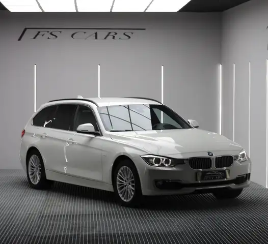BMW 328 328i Touring xDrive
