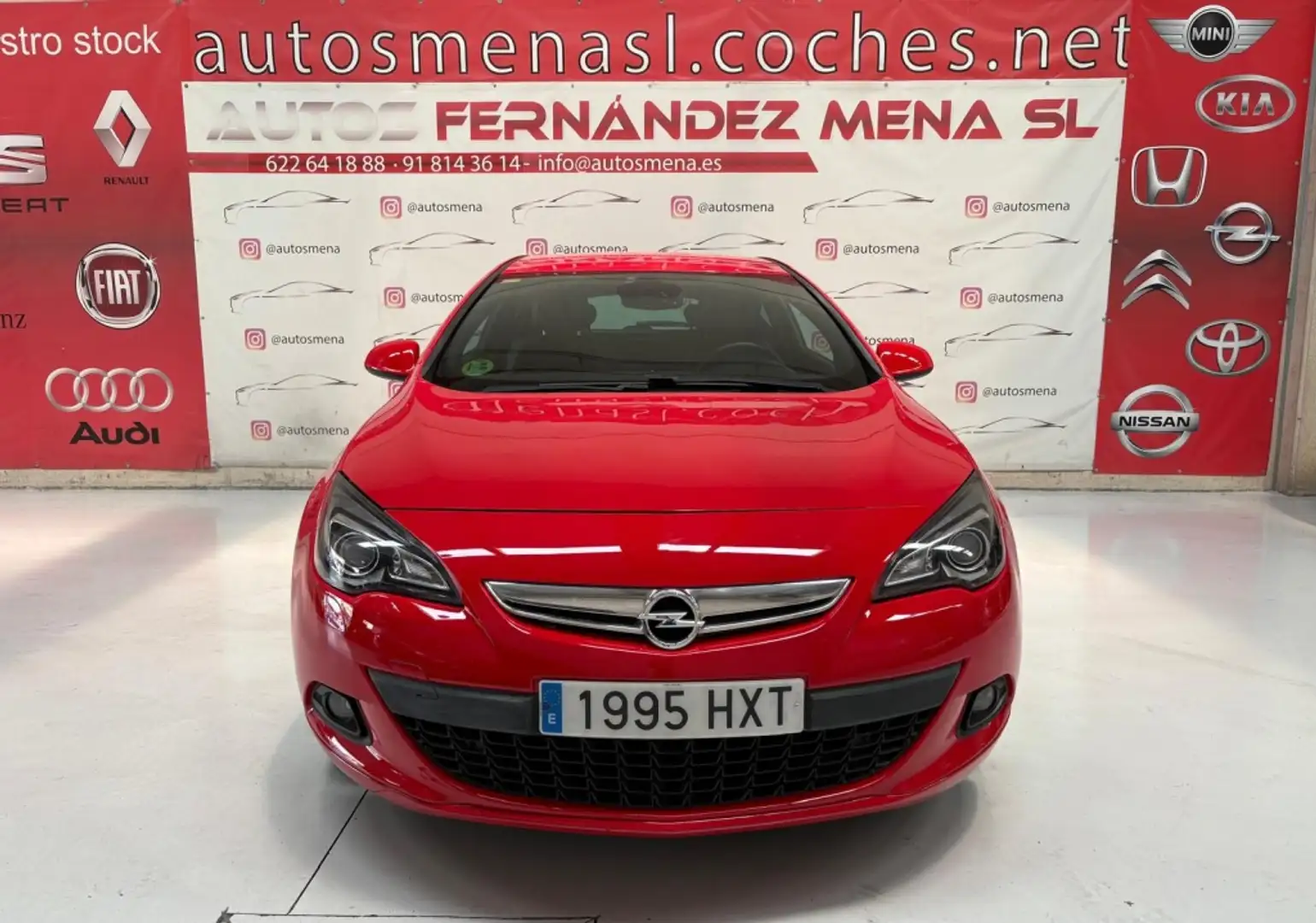 Opel Astra GTC 1.4 T S/S Sportive Rojo - 2