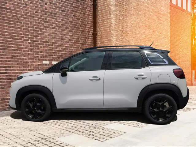 Citroen C3 Aircross view 3