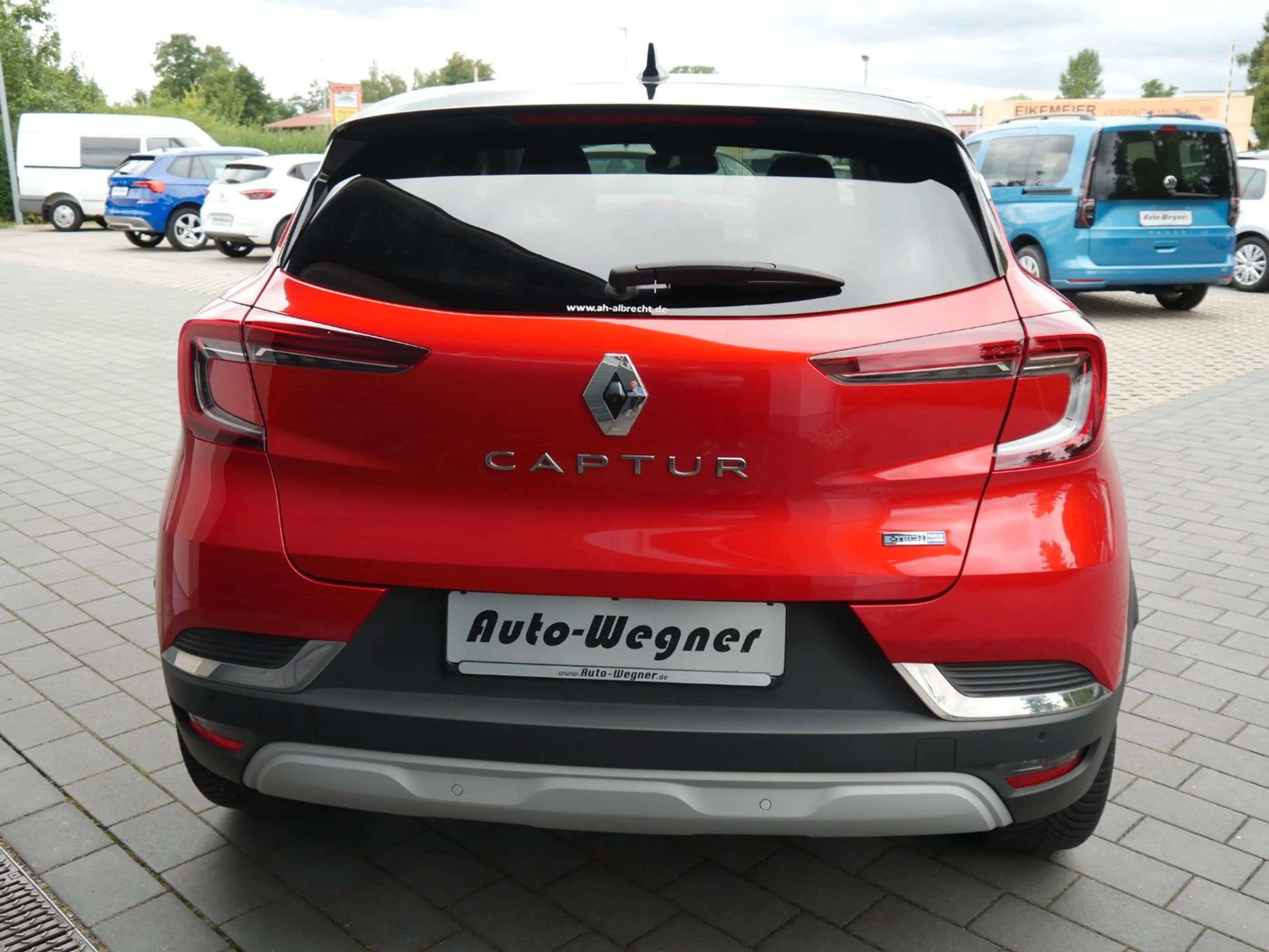 Renault Captur II 1.6 E-Tech Pluginhybrid 160 Intens LED — photo 8