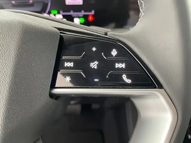 Audi Q5 view 15