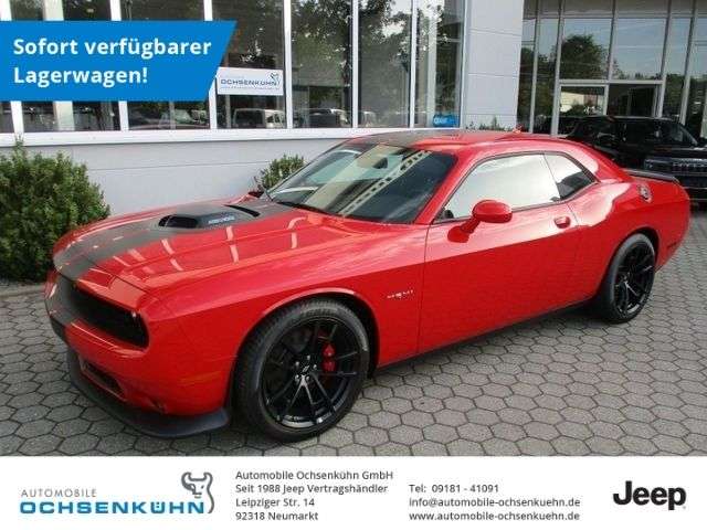 Second hand Dodge Challenger 5.7