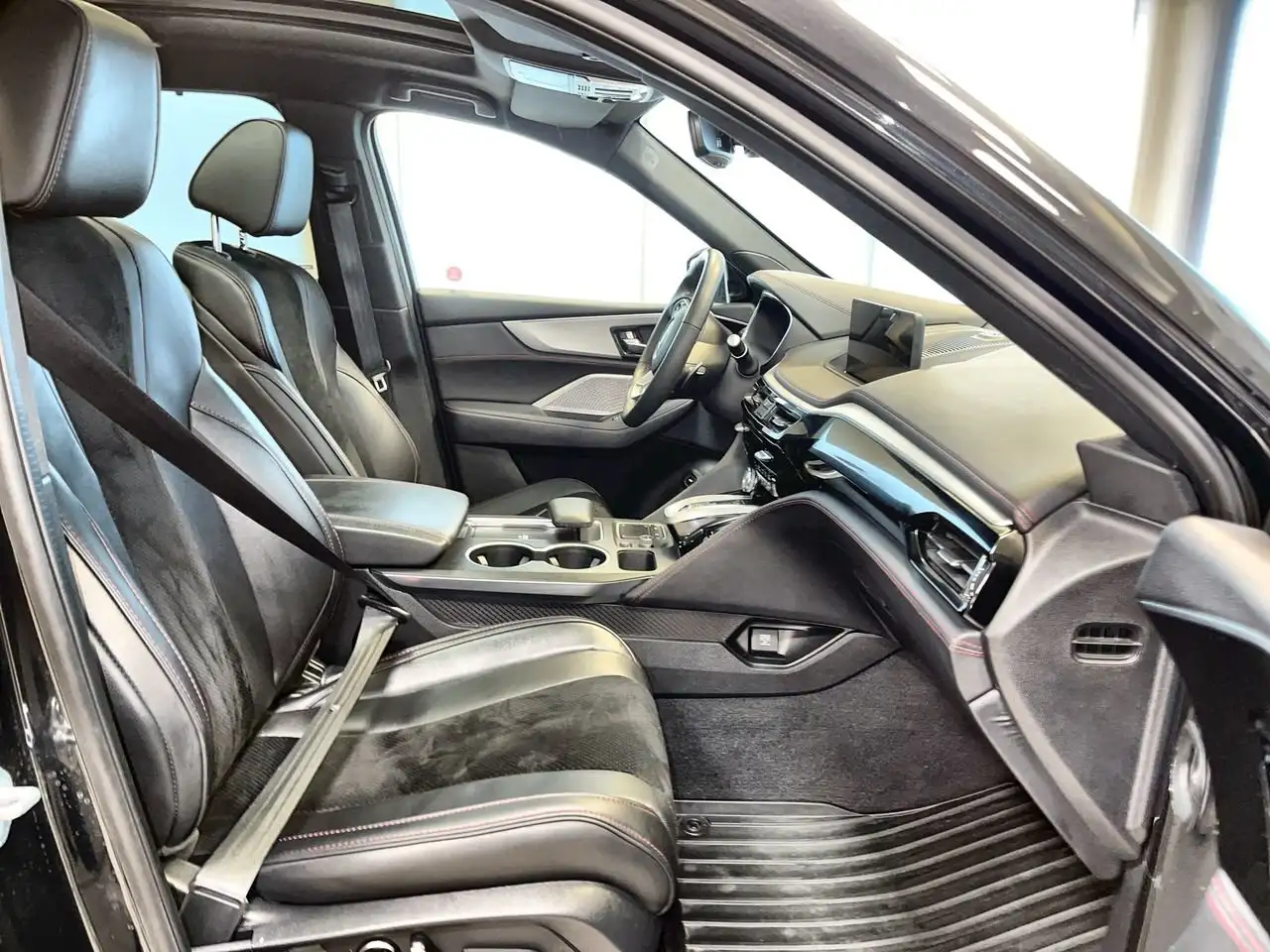 Acura MDX снимка Acura MDX