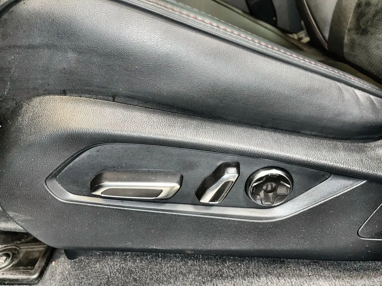 Acura MDX снимка Acura MDX