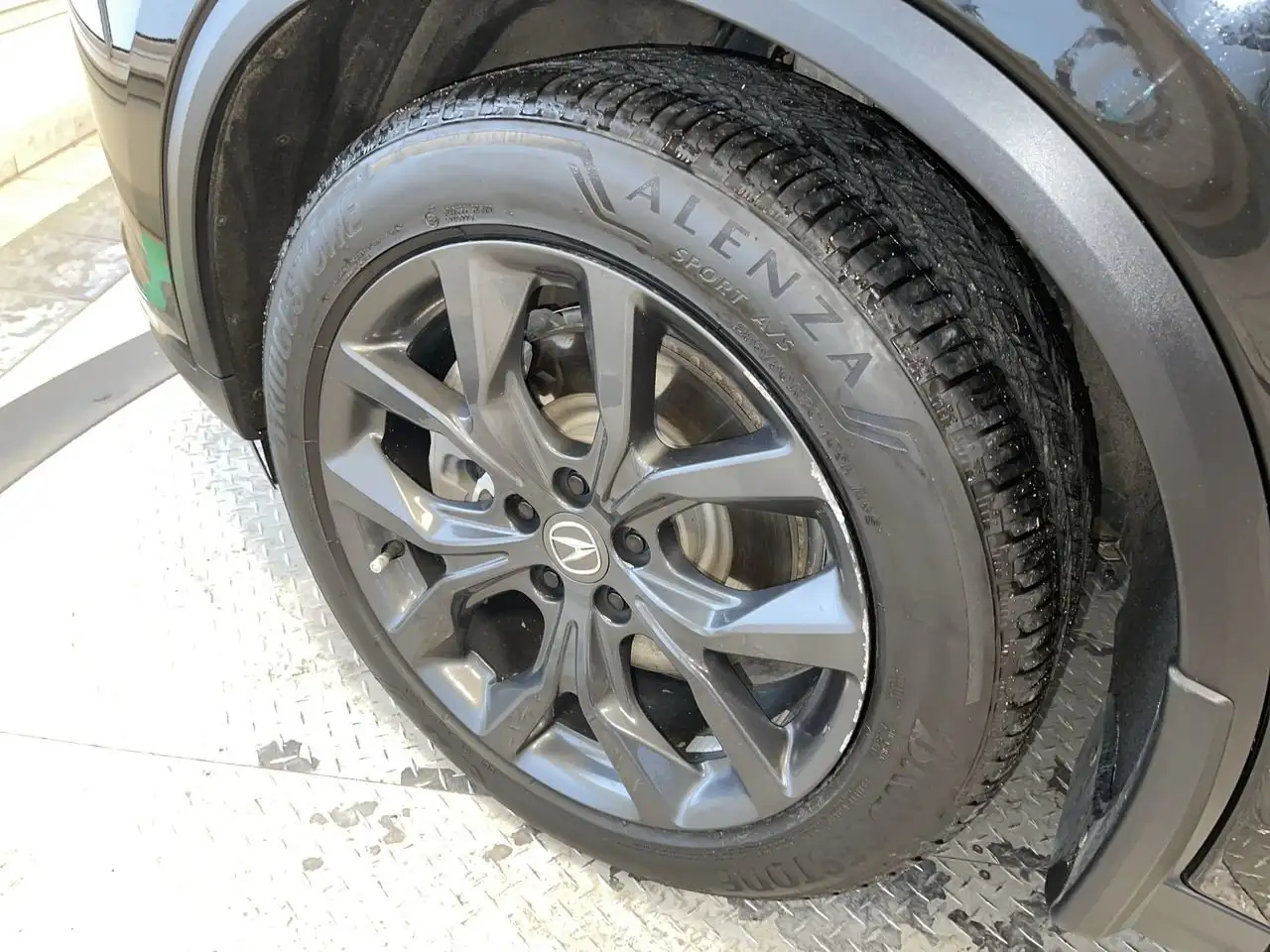 Acura MDX снимка Acura MDX